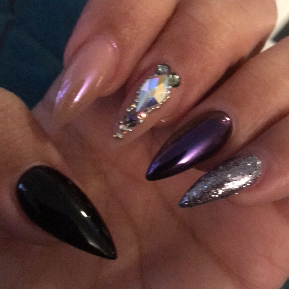 Meet your Posher, Jasmine